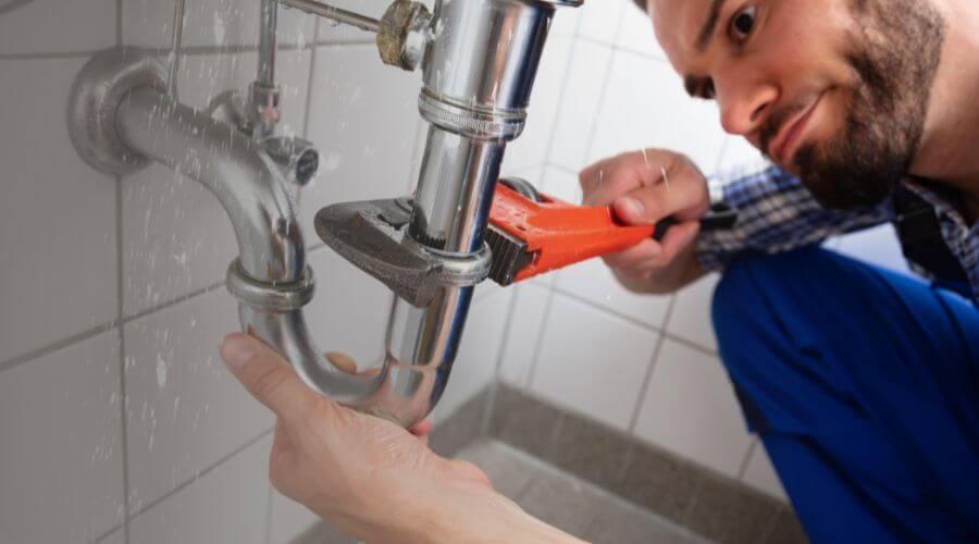 Local tankless water heater installation in Port Byron, IL